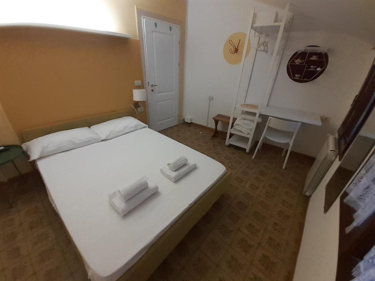 Hotel Blooming Gate Venezia Esterno foto
