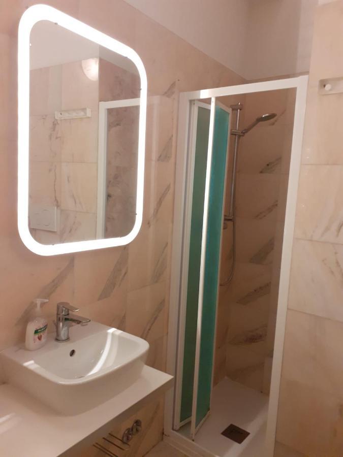 Hotel Blooming Gate Venezia Esterno foto